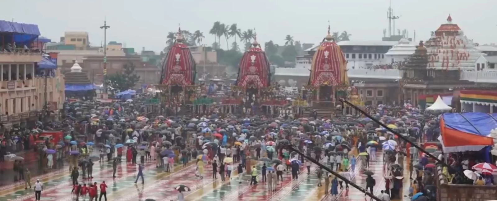 A devotional atmosphere spreads from Puri to the entire coun...