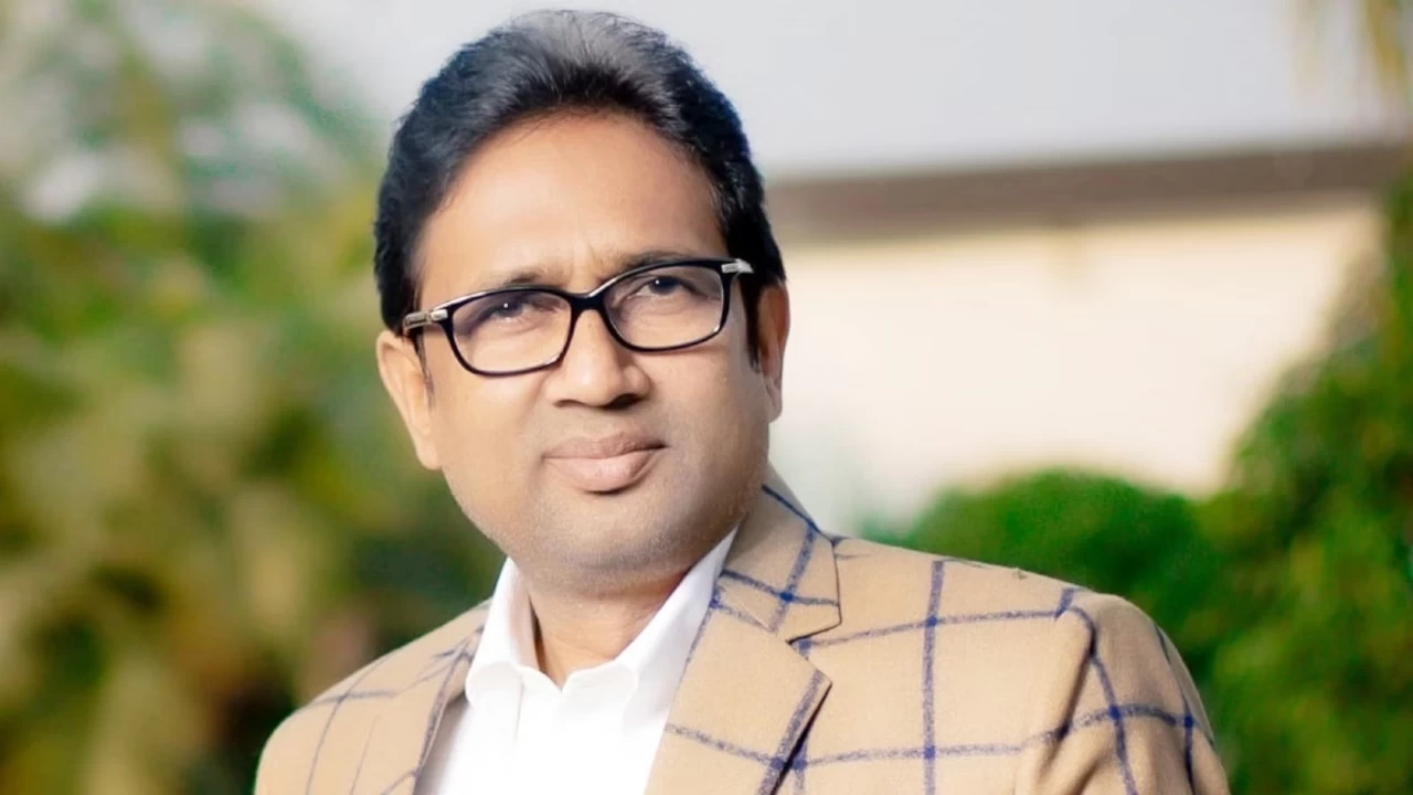 The Rasra seat fell vacant after the death of BSP MLA Umashankar Singh