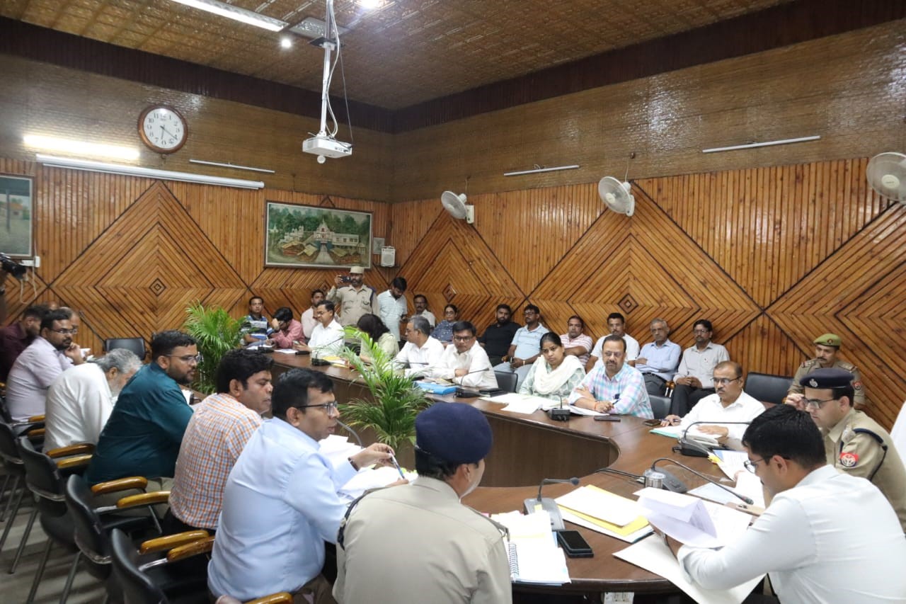 District Magistrate Saharanpur appeals, parents should not allow minor children to drive vehicles