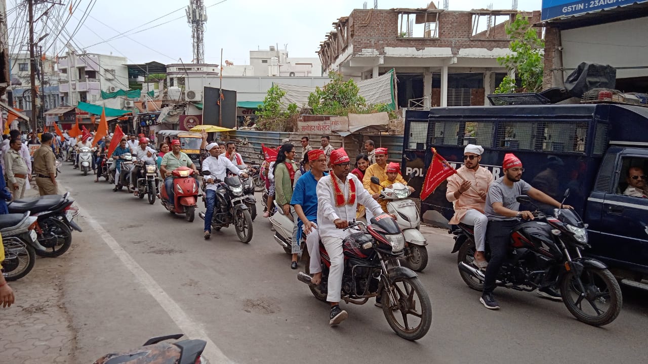 Sindhi community celebrated Jhulelal Jayanti