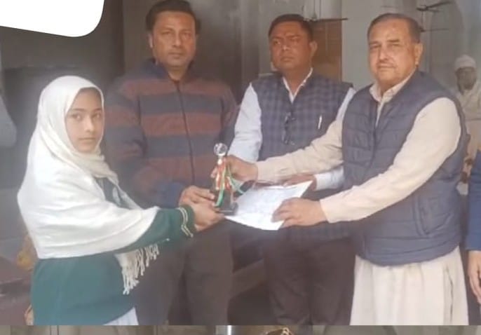 Annual awards distribution ceremony concluded with pomp and show