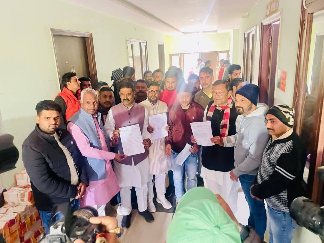 A large number of contenders have come forward for the post of District President and Metropolitan President in BJP