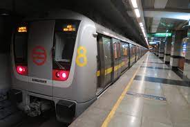 Delhi metro news