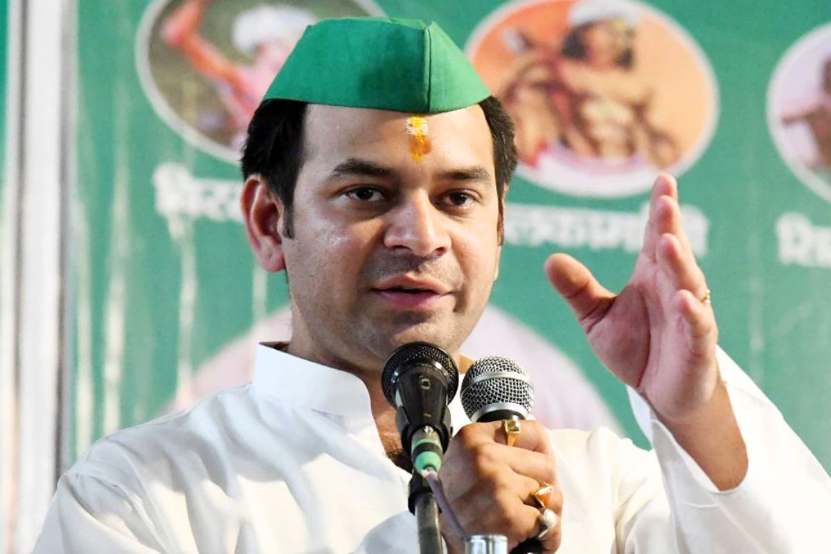 Tej Pratap Yadav's new political move as soon as he was out of RJD!