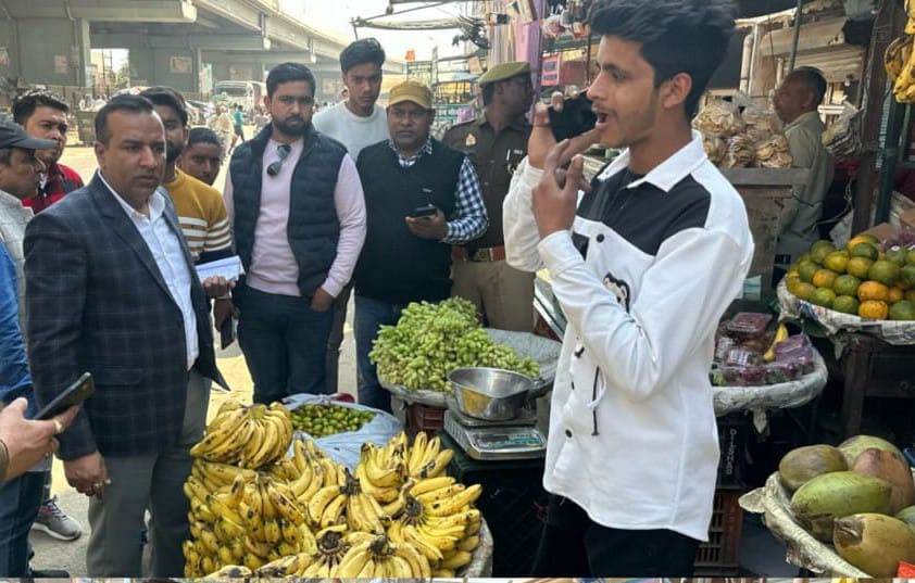 Municipality tightened its grip on encroachers in Deoband, issued challans