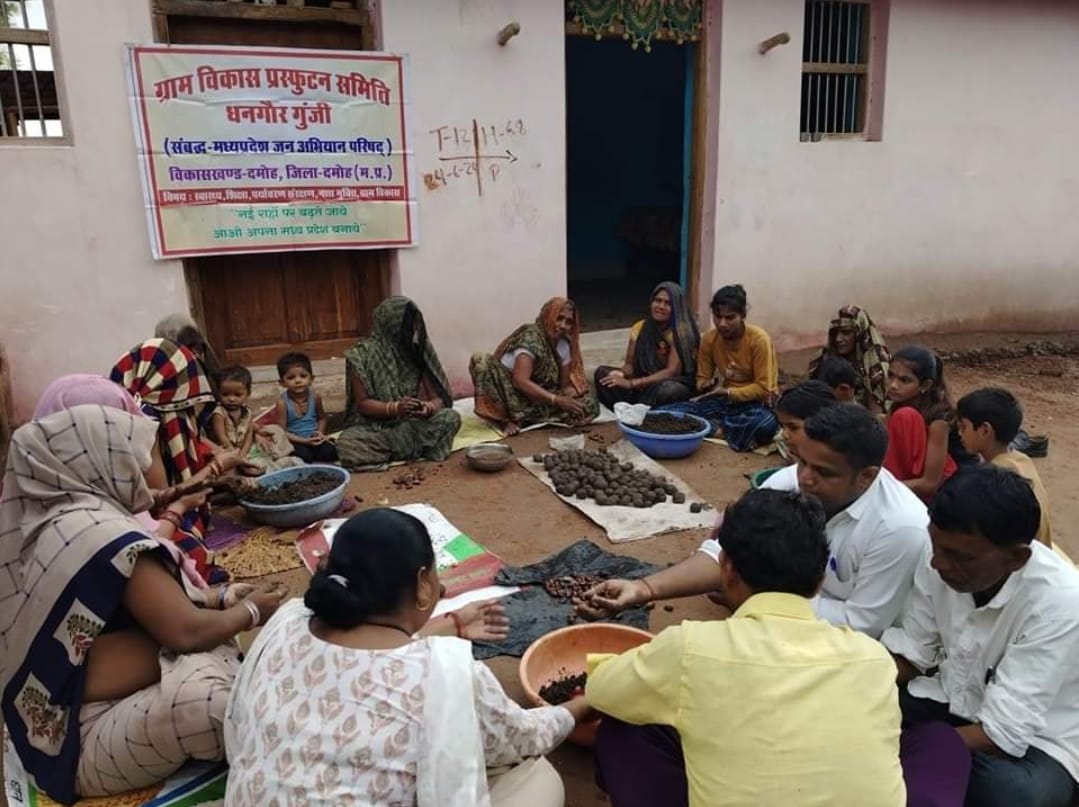 Instructions given by Collector Sudhir Kumar Kochar are being followed