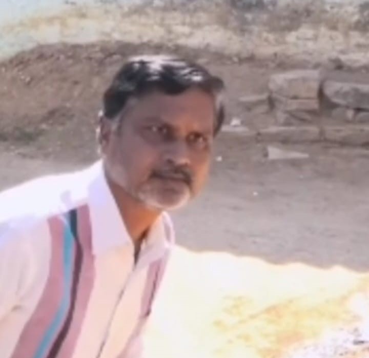 Troubled by usurers, Bundeli artist hanged