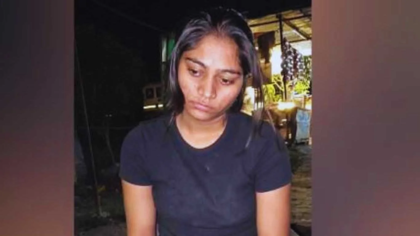 She came to the Dhaba on foot at 1 am