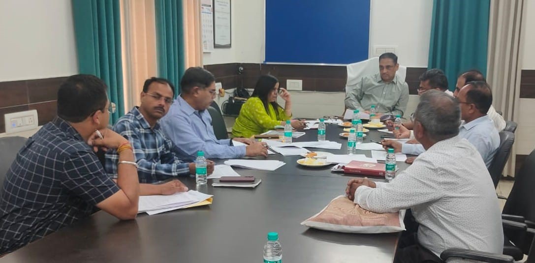 Micro and Small Enterprises Facilitation Council meeting was held under the chairmanship of Divisional Commissioner