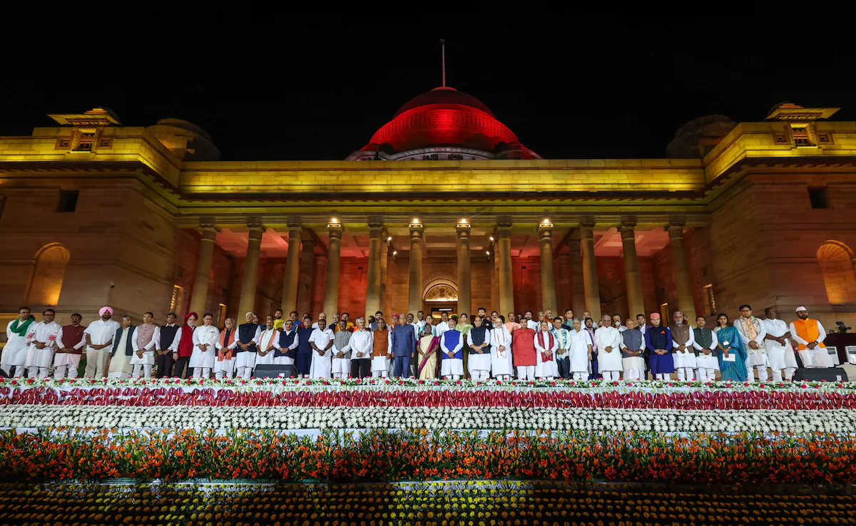 Departments distributed to ministers in Modi government