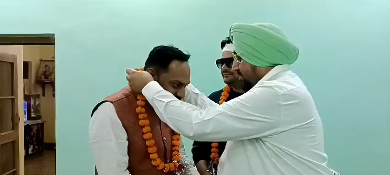 AAP enters election field to compete with BJP-Congress