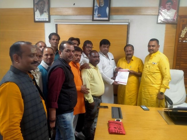 Demand to name one of the city's squares after Ramanandacharyaji