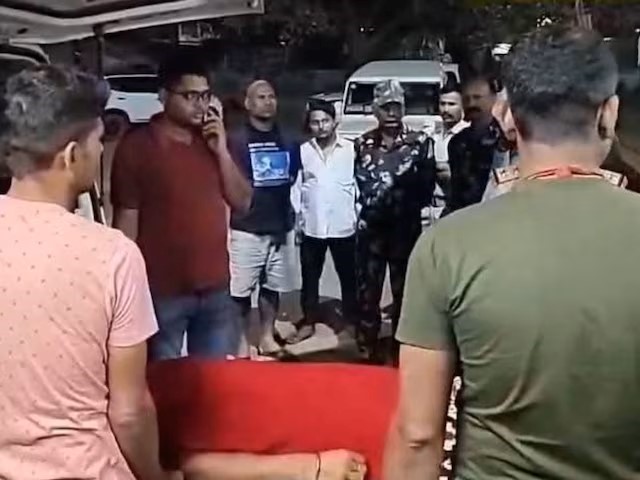 Sand trader shot in Patna