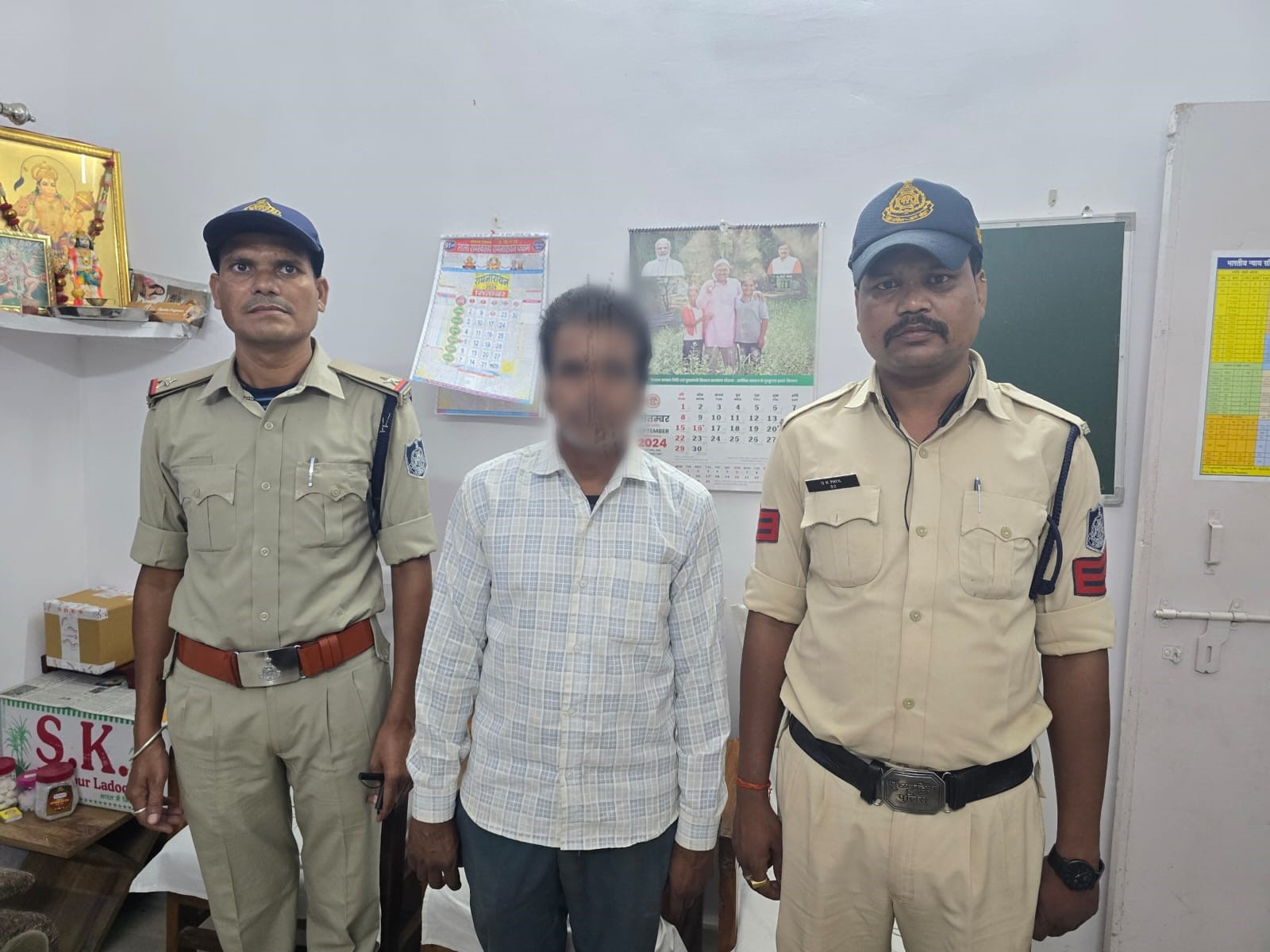 Pipariya Shukhlal Patel arrested for selling illegal liquor