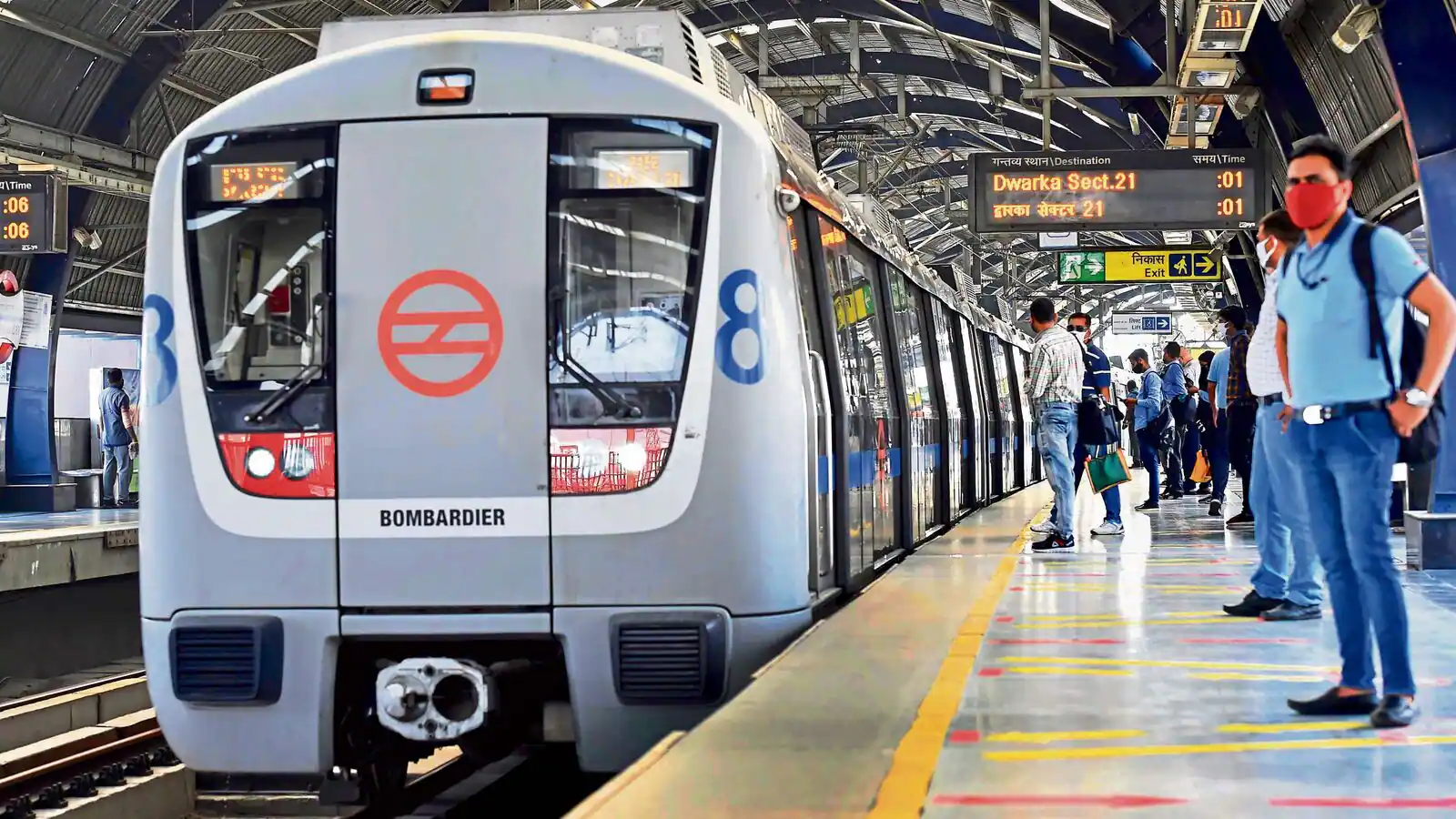 Big news for the passengers of Delhi Metro from DMRC-CISF
