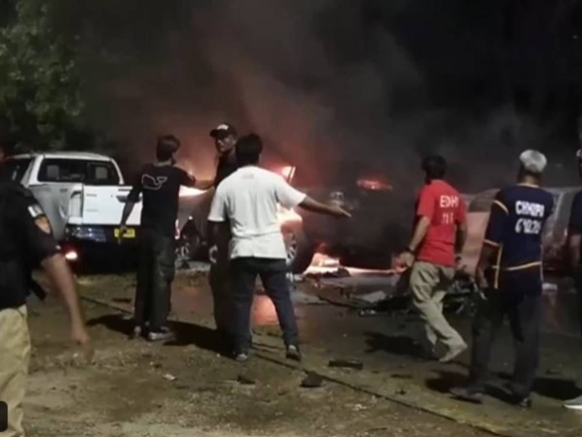 Massive explosion near Karachi's Jinnah Airport