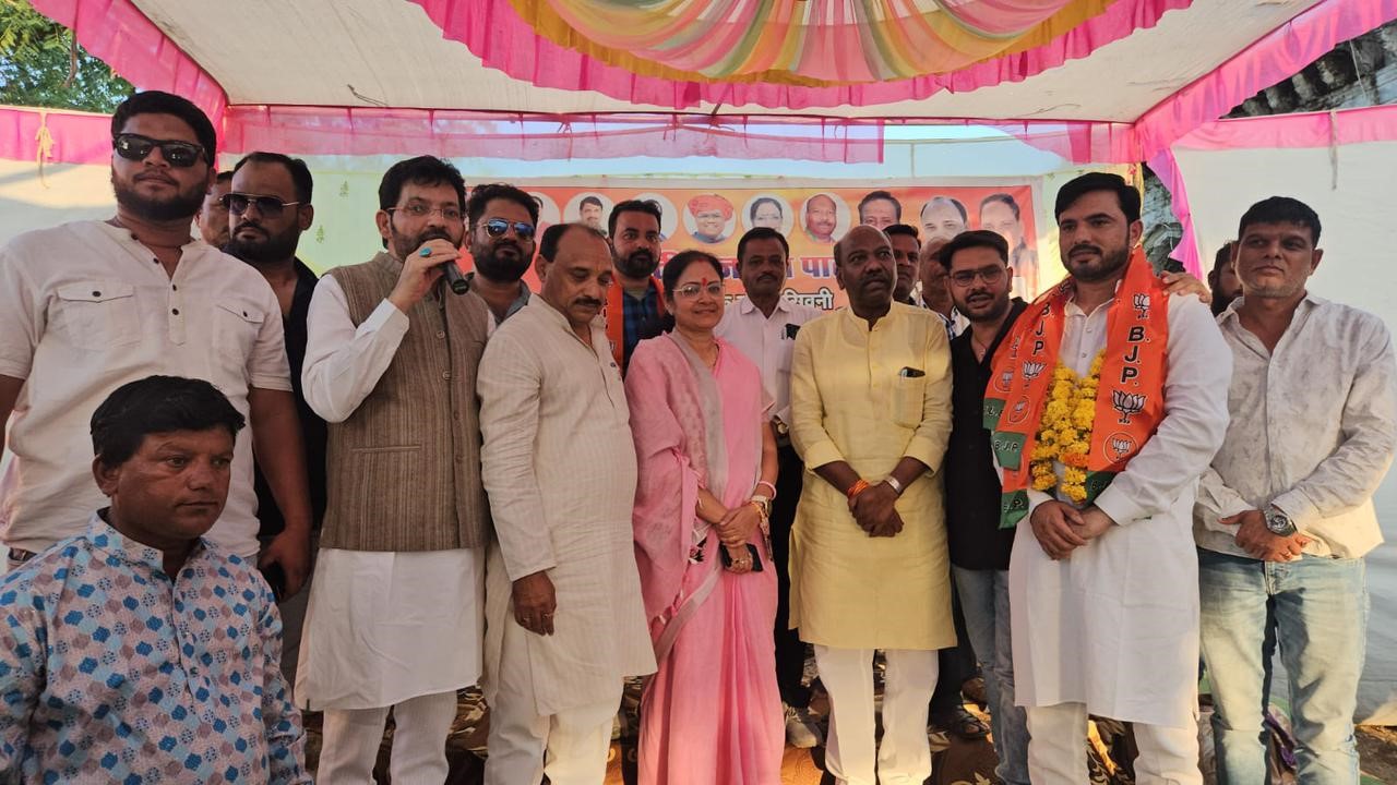 Huge conference organized by Minority Front in Diwan Mahal premises
