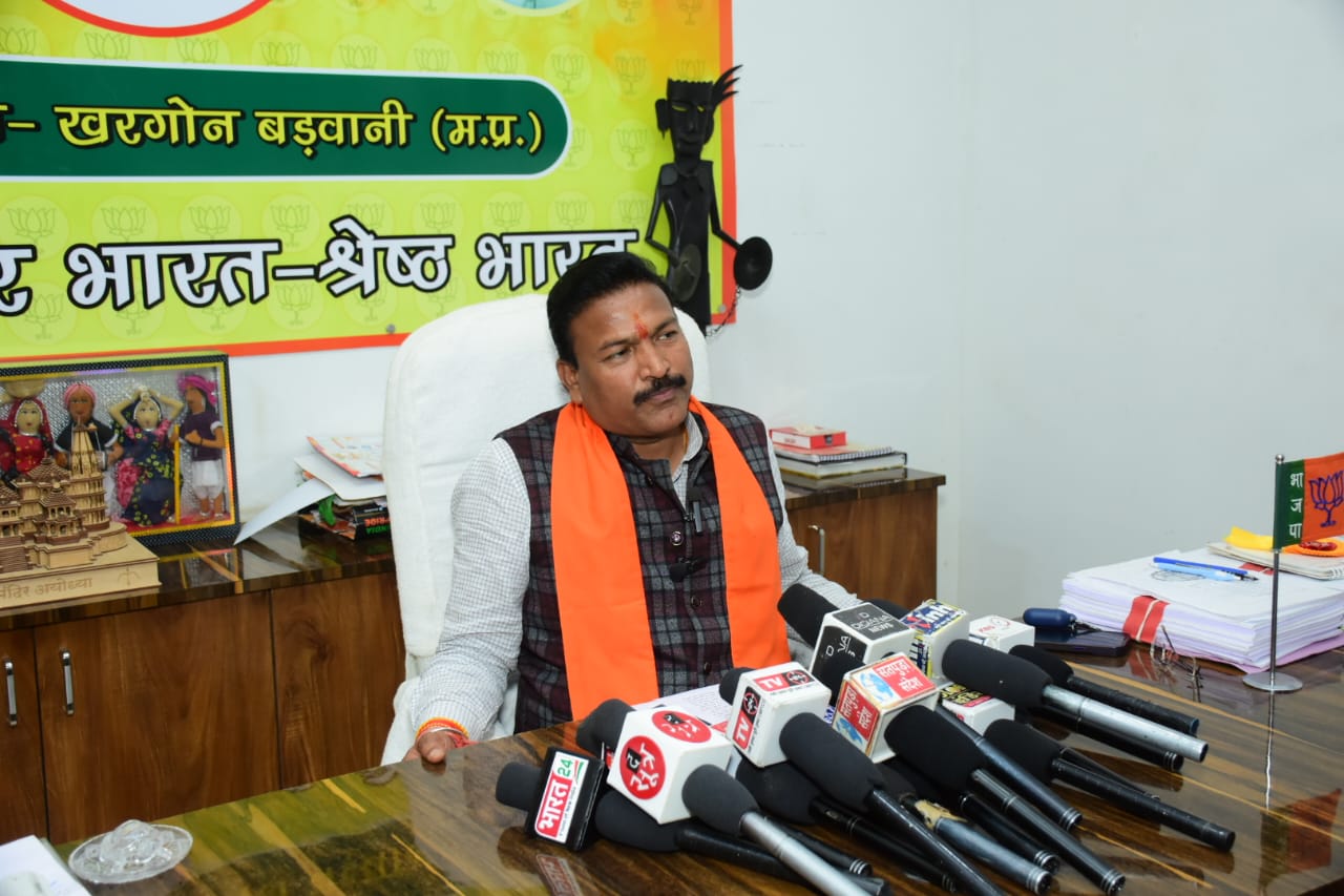 Lok Sabha MP from Barwani Gajendra Singh Patel welcomed the provision for rail line in the budget