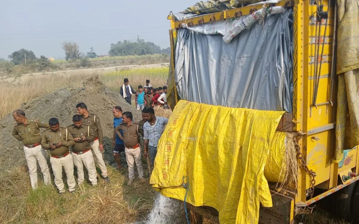 27 quintals of banned Mangur fish seized in Gopalganj