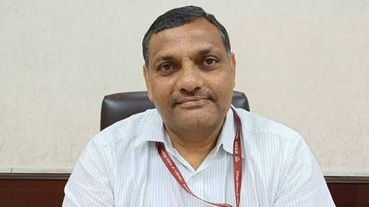 Bihar Chief Secretary has 60 thousand rupees