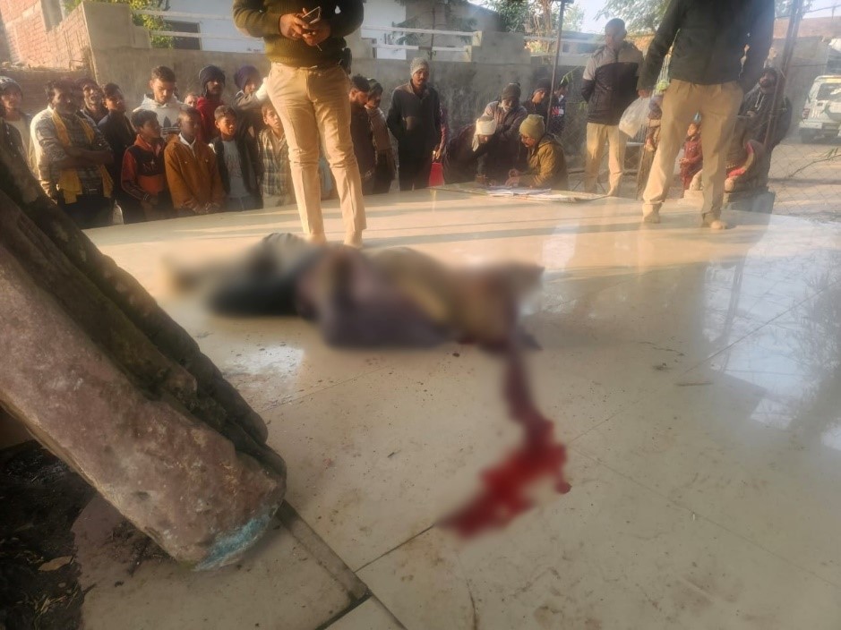 Dismissed police constable brutally murdered by throwing stones