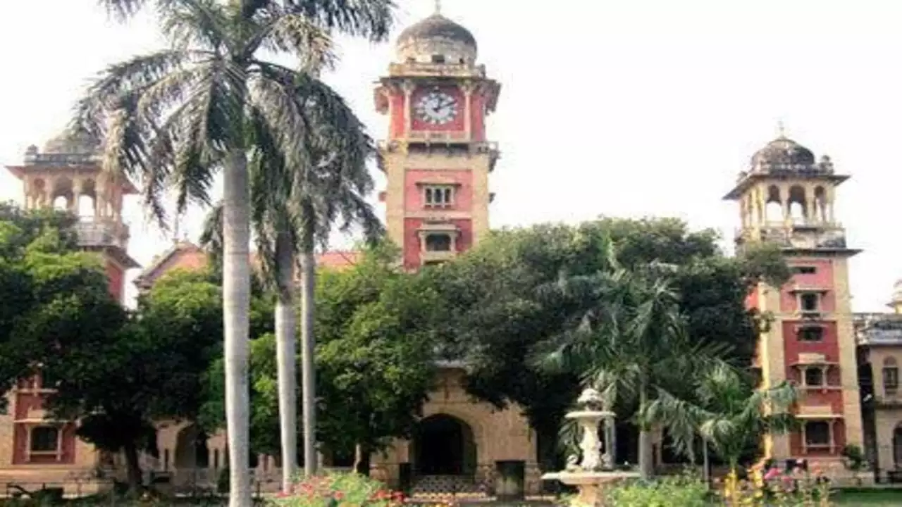 Bomb blast in Allahabad University hostel