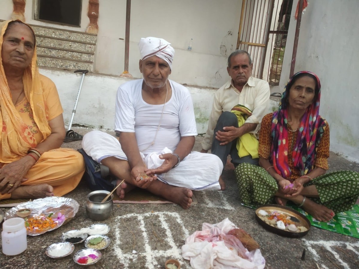 Shraddha of 300 ancestors who died in India-Pakistan Partition