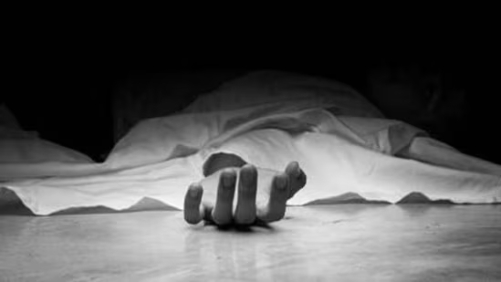 Youth falls on train track in Shajapur, dies