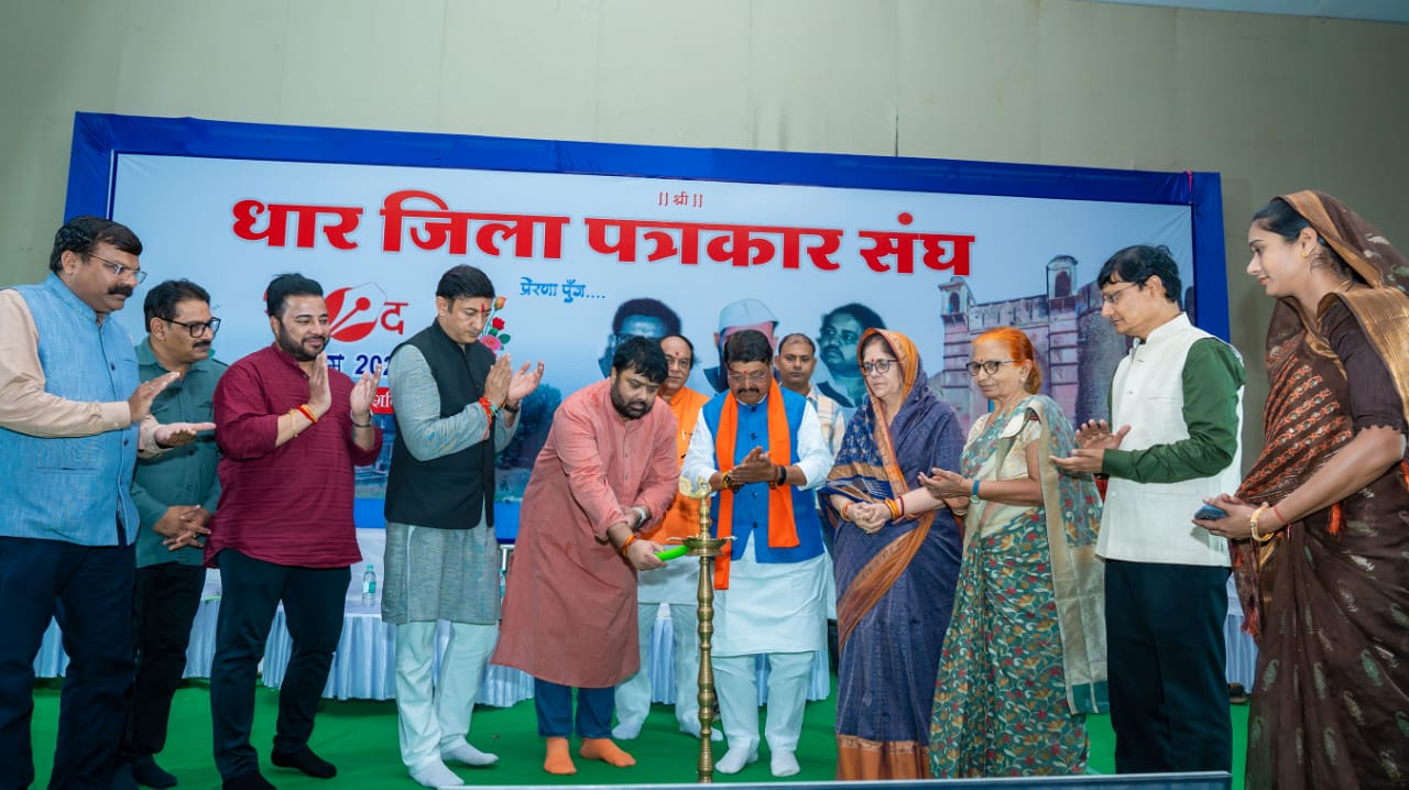 Our democracy is so strong that no one can enslave the media - Deepak Chaurasia
