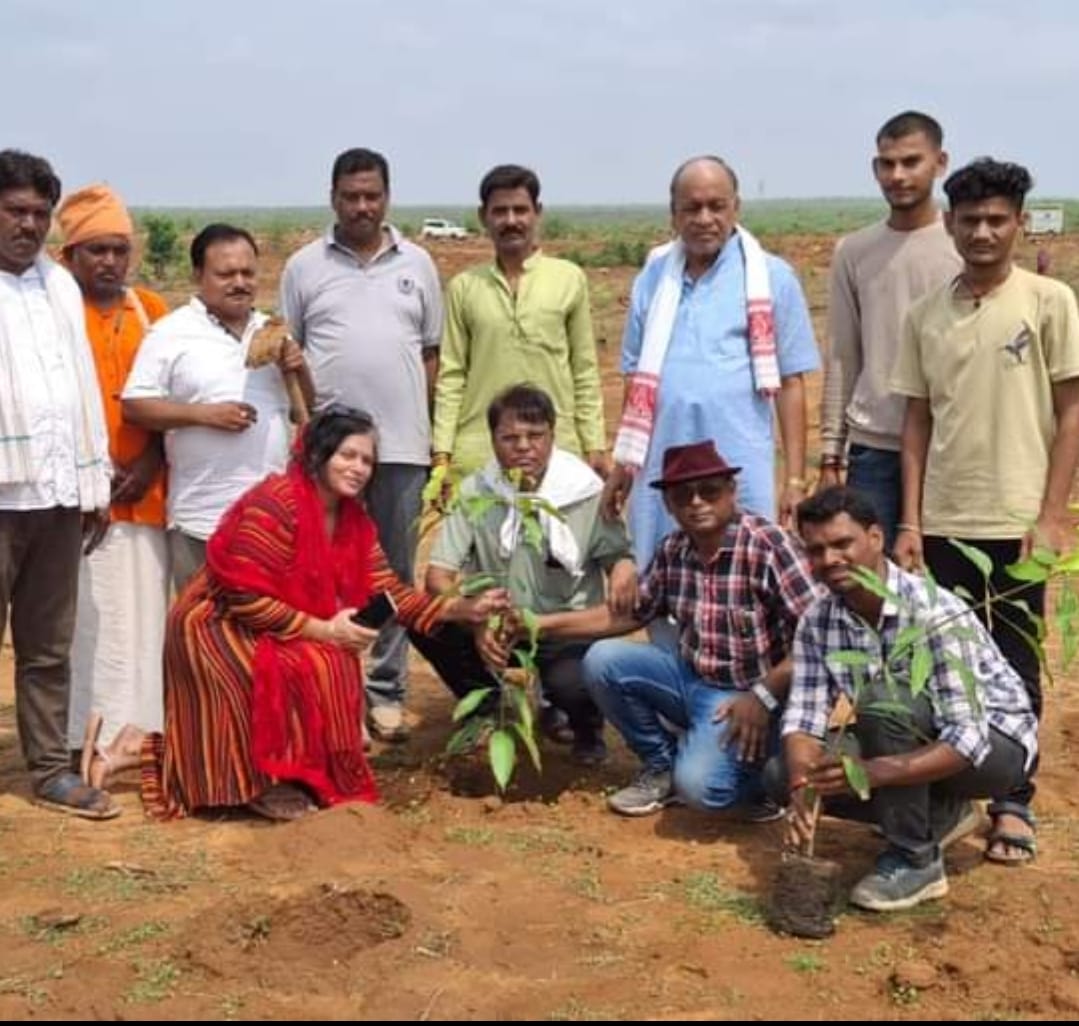 Plantation took place at Jararudham on the birthday of Cabinet Minister Prahlad Singh Patel