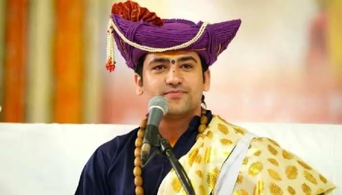 The spark of Bageshwar Dham reached Delhi