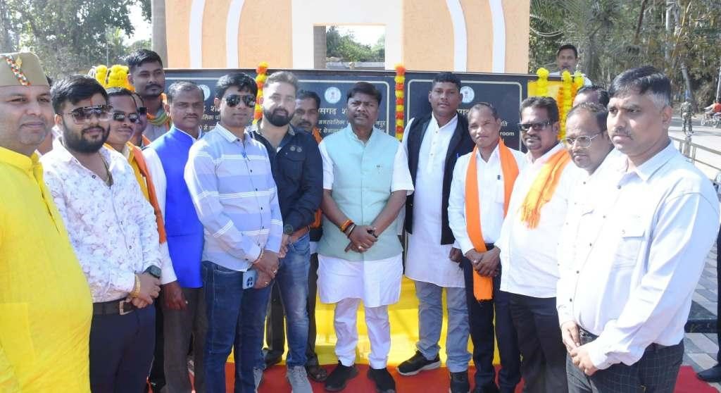 Forest Minister Shri Kedar Kashyap attended the Mahtari Vandan Sammelan