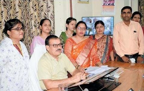 Political threat in Indira Gandhi Government Girls College!