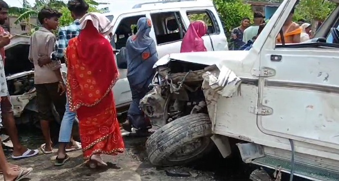 Fierce collision between liquor smuggler and police vehicle