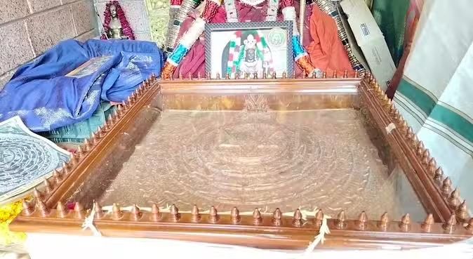 180 KG gold plated Shri Ram Yantra made of Ashtadhatu reached Katni