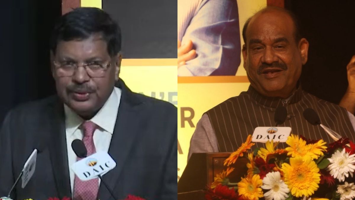 CJI Gavai and Om Birla seen on one stage