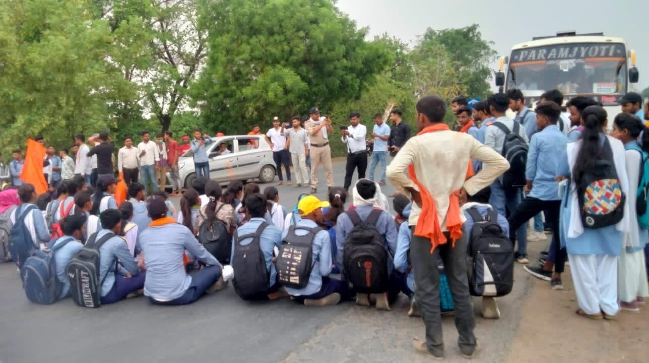 NSUI and ABVP protest, student organizations on the streets