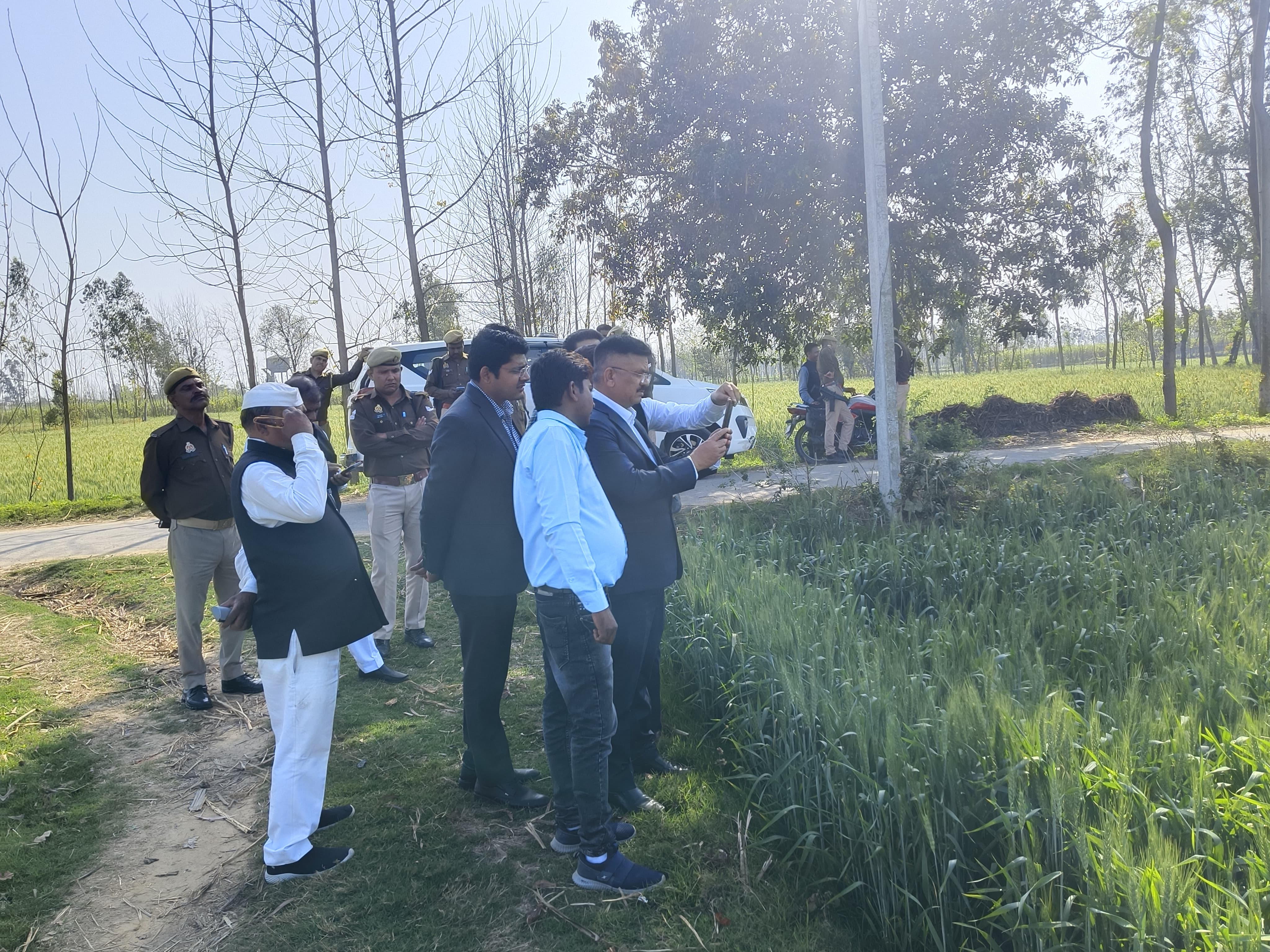 District Magistrate conducted surprise inspection to know the progress of measles investigation