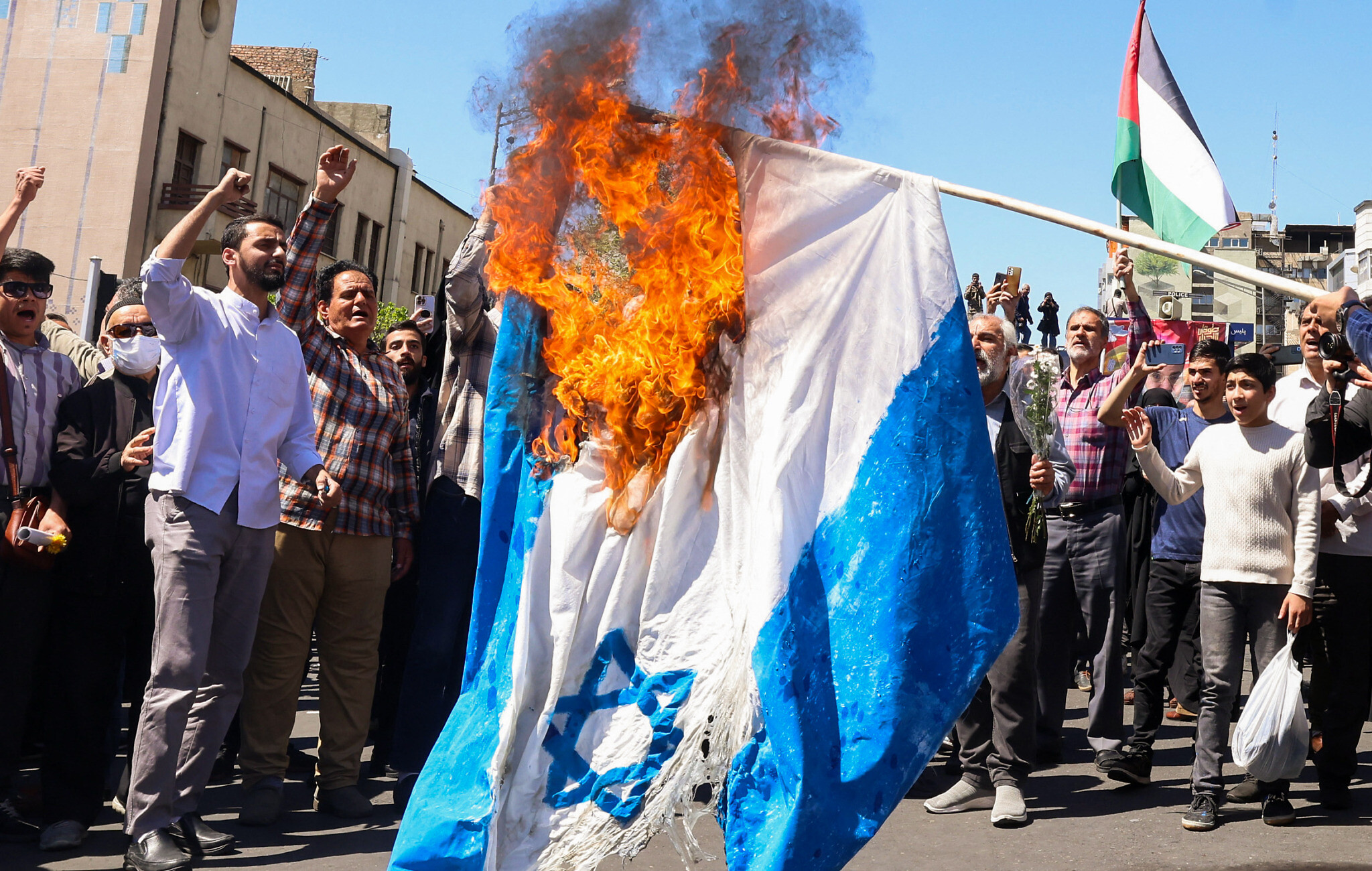 Shock to America amid fear of Iran-Israel war