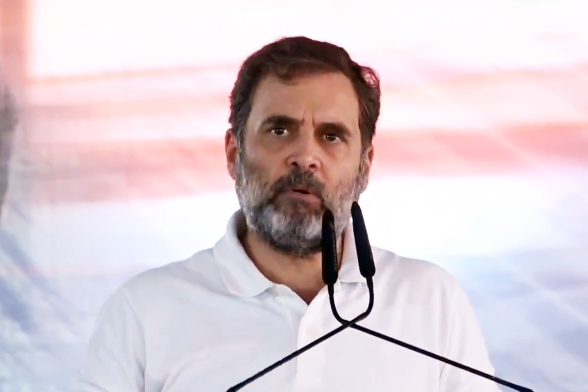 BJP complained to Election Commission against Rahul Gandhi