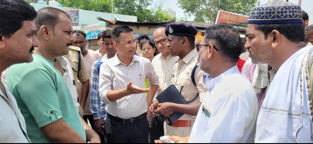 People should not face inconveniences at the bus stand and efforts will be made to provide the best possible arrangements temporarily.