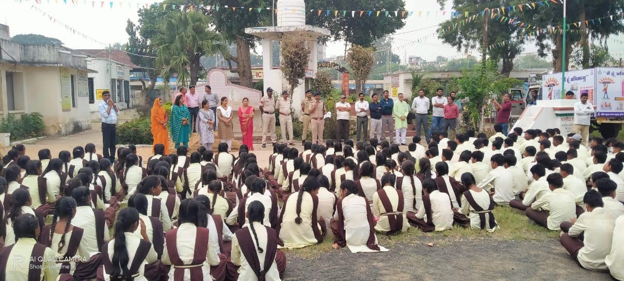 Kotma Police organized "Main Hoon Abhimanyu" program in Government Excellence School Kotma
