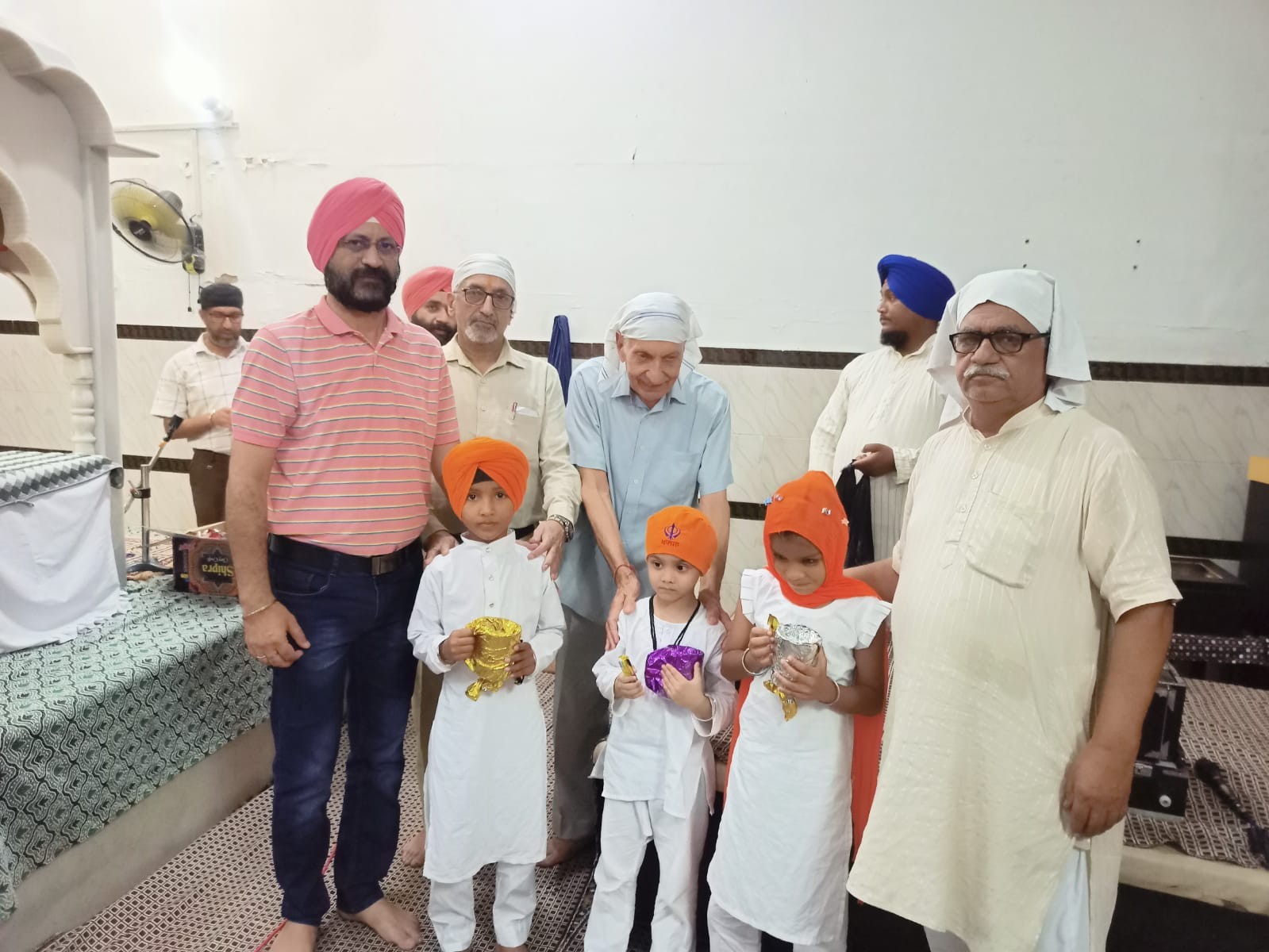 Children and teachers were honored on the conclusion of the 20-day Gurmat Sikhlay Camp