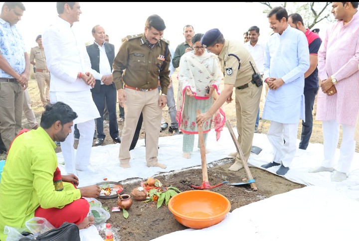 Bhoomi pujan of the first police building of Maihar district and communication center completed at a cost of Rs 1.56 crore